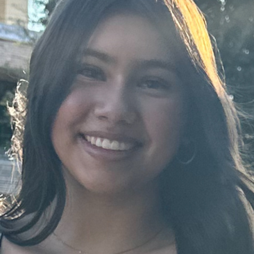 Bella Urieta 2025 camp recipient